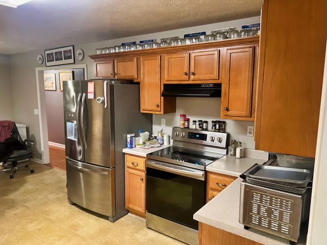 715 County Home RD, Savannah, TN 38372