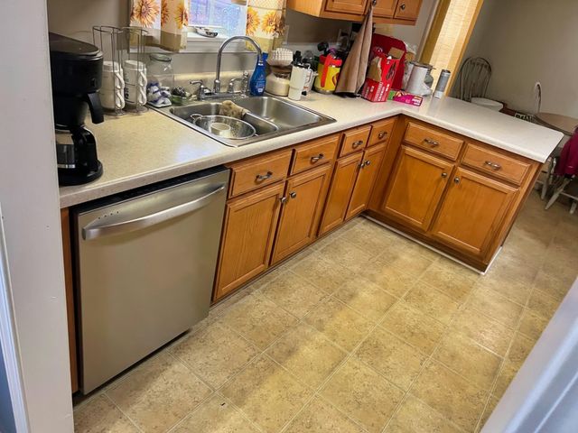 715 County Home RD, Savannah, TN 38372