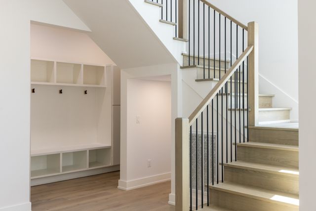 6398 Highway 100, Nashville, TN 37205