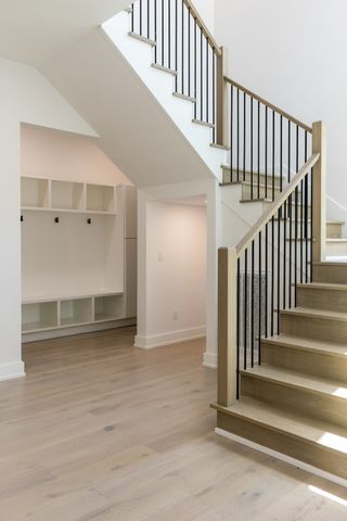 6398 Highway 100, Nashville, TN 37205