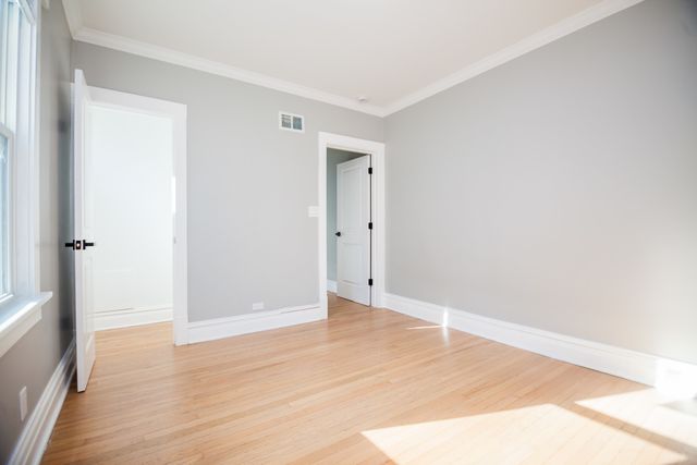 235 W Ash Street, Lombard, IL 60148