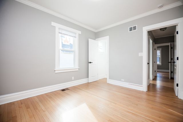 235 W Ash Street, Lombard, IL 60148