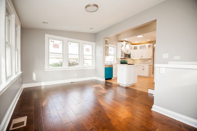 235 W Ash Street, Lombard, IL 60148