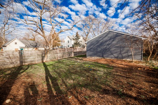 235 W Ash Street, Lombard, IL 60148