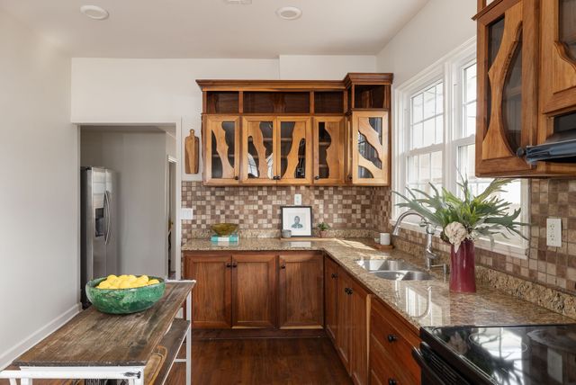 102 Newell Ave, Old Hickory, TN 37138