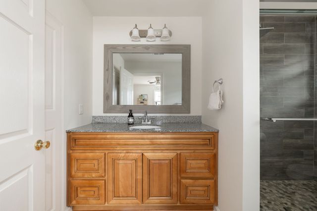 102 Newell Ave, Old Hickory, TN 37138