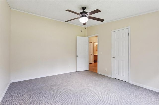 6925 Deer Stand DR, Gloucester, VA 23061