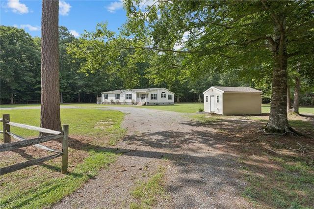 6925 Deer Stand DR, Gloucester, VA 23061