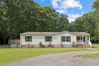 6925 Deer Stand DR, Gloucester, VA 23061