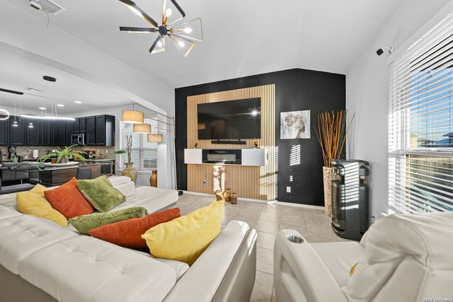 5811 Ivans Farm, San Antonio, TX 78244