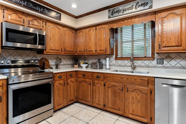 3579 Hilham Rd, Cookeville, TN 38506