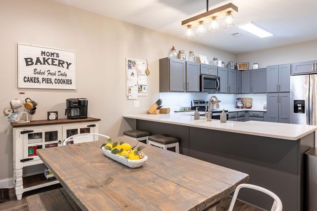 1578 Old Gallatin Rd, Portland, TN 37148