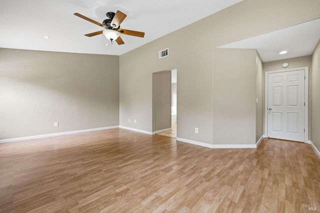 715 Antiquity Dr, Fairfield, CA 94534