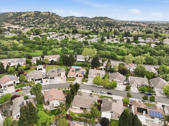 715 Antiquity Dr, Fairfield, CA 94534
