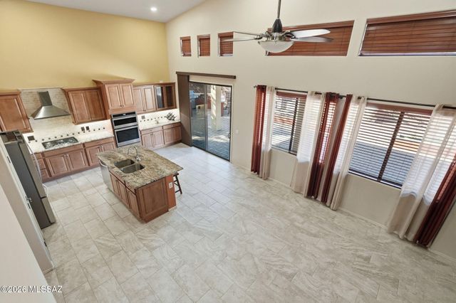 15394 S Via Rancho Grande, Sahuarita, AZ 85629