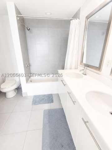 92 SW 3rd St 3808, Miami, FL 33130
