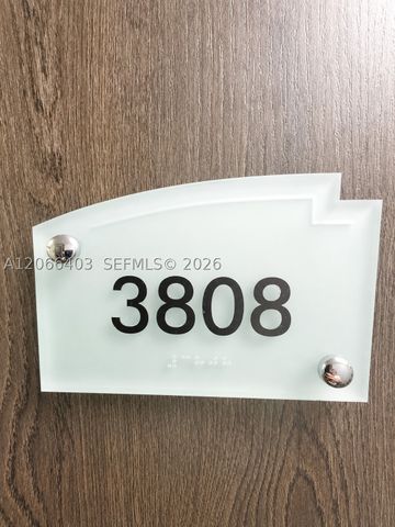 92 SW 3rd St 3808, Miami, FL 33130