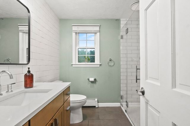 734 Lincoln St, Franklin, MA 02038