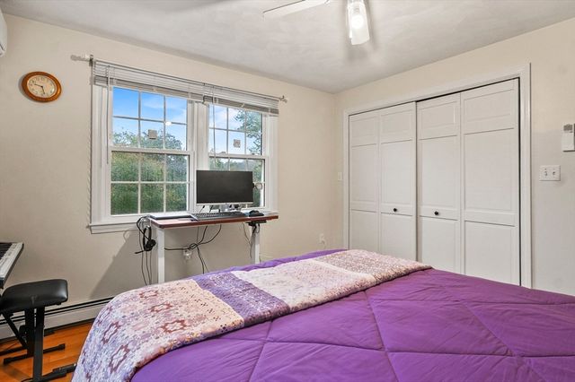 734 Lincoln St, Franklin, MA 02038
