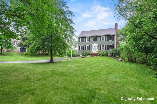 734 Lincoln St, Franklin, MA 02038