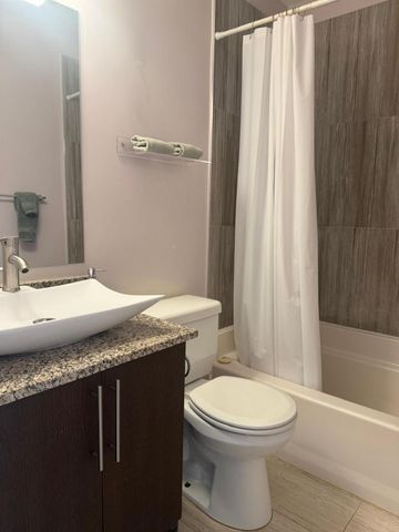 11596 NW 45th St 4, Coral Springs, FL 33065