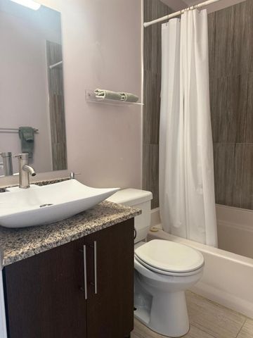 11596 NW 45th St 4, Coral Springs, FL 33065