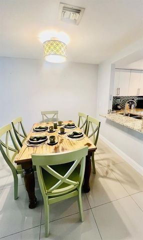 11596 NW 45th St 4, Coral Springs, FL 33065