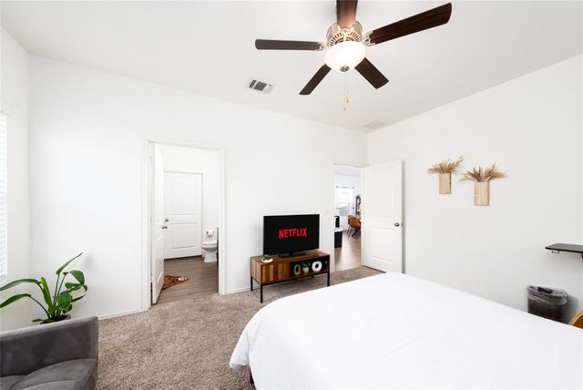 7120 Tonka LN, Austin, TX 78744