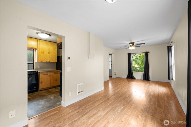 2410 State Street, Everett, WA 98201