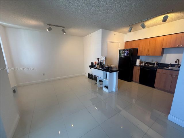 1330 West Ave 2405, Miami Beach, FL 33139