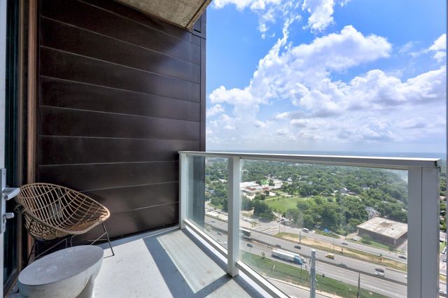 48 East Ave 3006, Austin, TX 78701