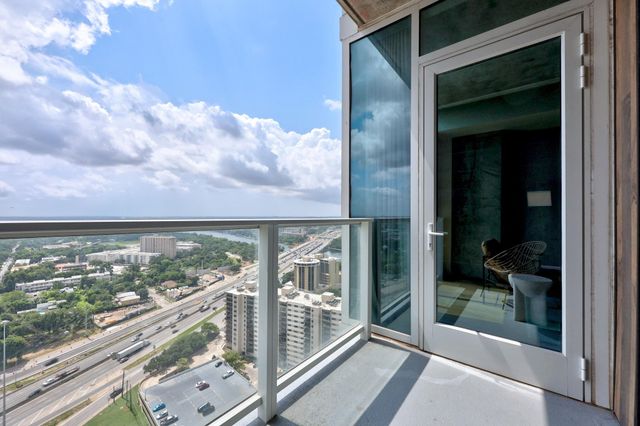 48 East Ave 3006, Austin, TX 78701