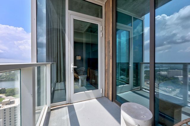 48 East Ave 3006, Austin, TX 78701
