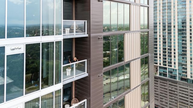 48 East Ave 3006, Austin, TX 78701