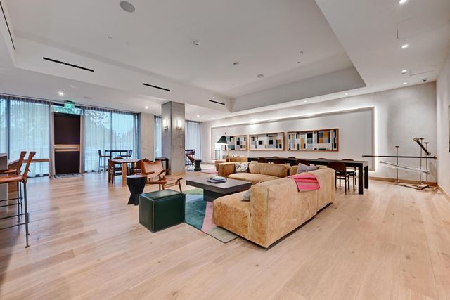 48 East Ave 3006, Austin, TX 78701