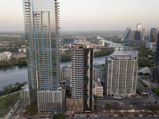 48 East Ave 3006, Austin, TX 78701