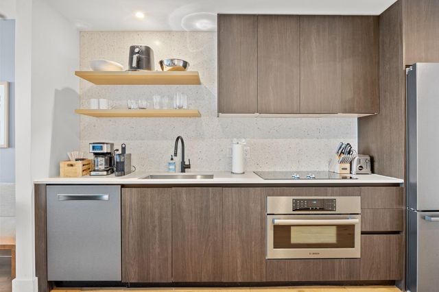 48 East Ave 3006, Austin, TX 78701