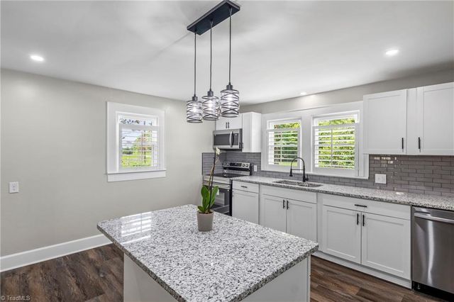 156 Payne Road, Thomasville, NC 27360