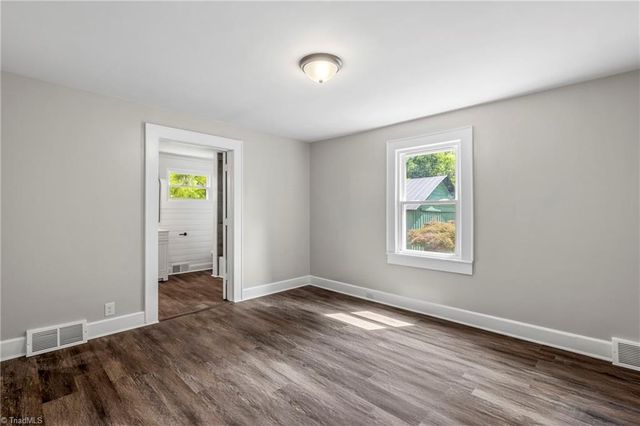 156 Payne Road, Thomasville, NC 27360