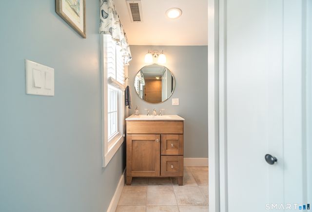 25 River Avenue, Old Saybrook, CT 06475