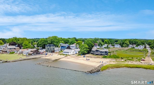 25 River Avenue, Old Saybrook, CT 06475
