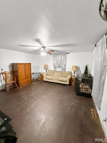 1013 N Third Street, Boonville, IN 47601