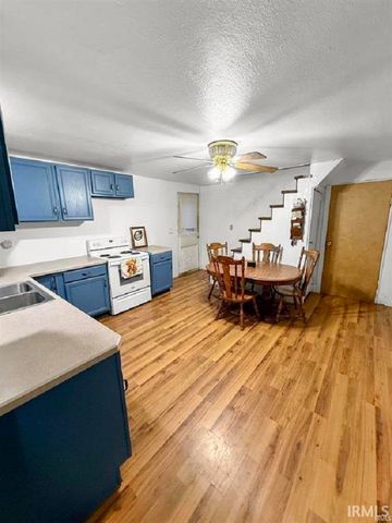 1013 N Third Street, Boonville, IN 47601