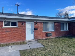 125 Arcola, Unit # 6 Street, Inkster, MI 48141