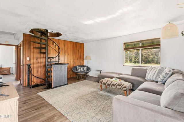 33440 Pacific Way, Fort Bragg, CA 95437