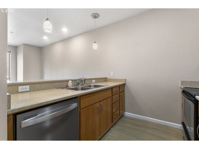 1125 Nw 9TH Ave 410, Portland, OR 97209