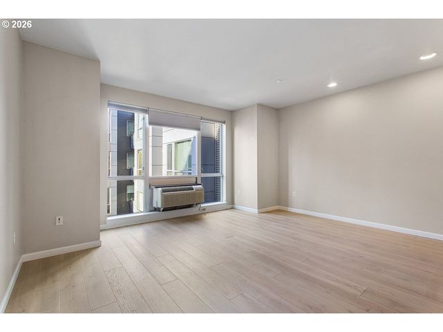 1125 Nw 9TH Ave 410, Portland, OR 97209