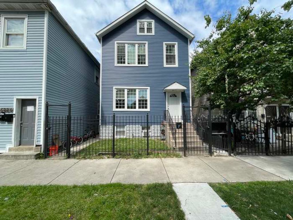4829 S Justine Street 1, Chicago, IL 60609
