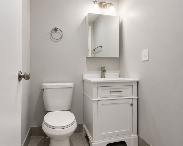 342 E Russell Street 2, Barrington, IL 60010