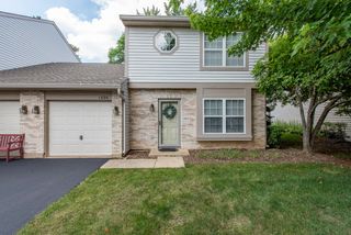 1396 W Split Oak Circle, Round Lake Beach, IL 60073